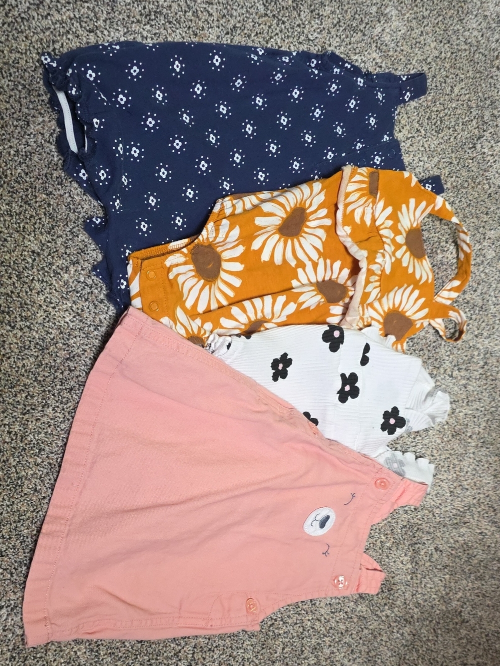 6 To 9 Month Girls Romper And Dress Lot